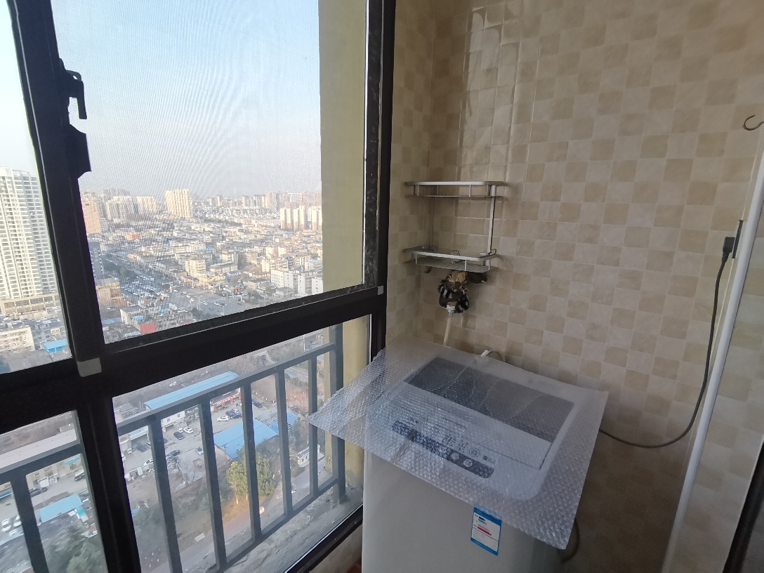 绿茵里精装三房家具家电齐全，拎包入住_7