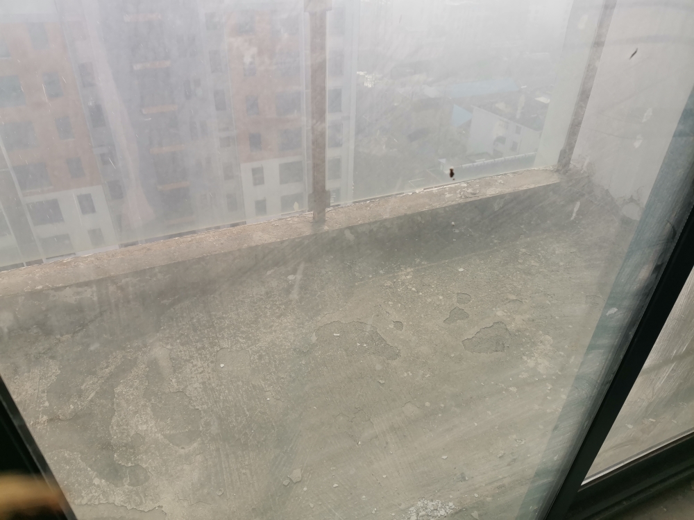 机西小区93平米3室1厅毛坯房急售_6
