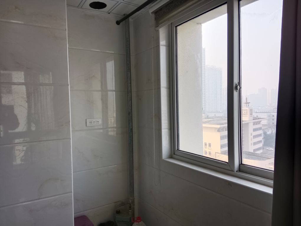 龙湖中心 精装 地段好_8