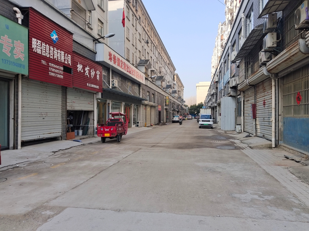 楚都新城 80平临街旺铺 优质地段人流密集 普装出租_9