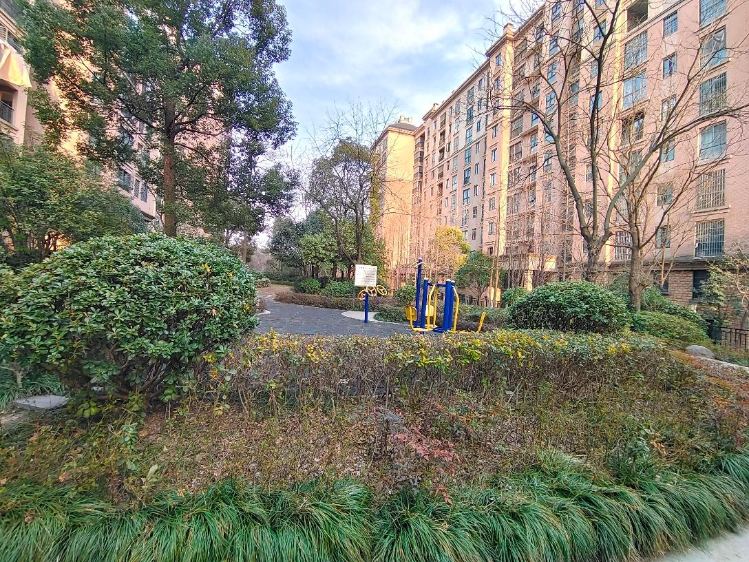 急售，泉山湖D区小高层2室2厅楼层好_11
