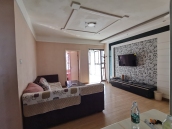 上品印象 93平三室 普装满五唯一 单价6016元/平