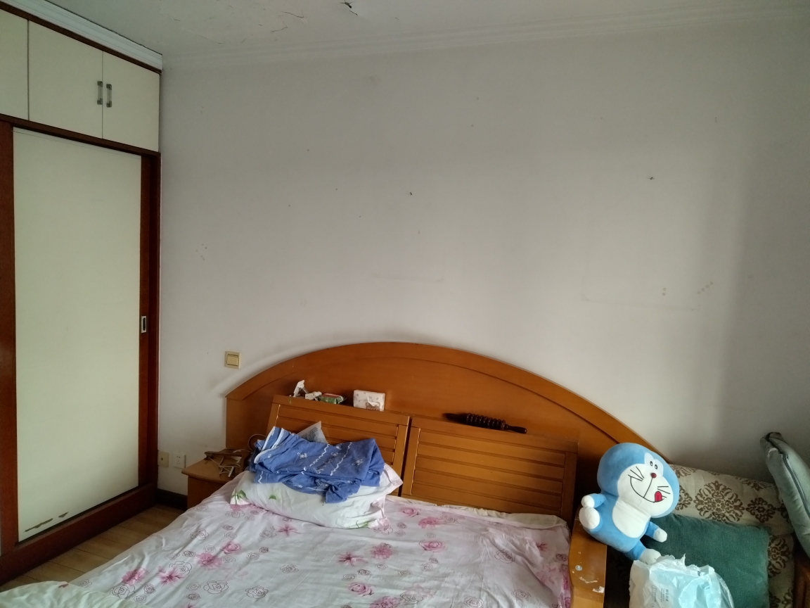 南岭新村 114平 三室两厅 交通便利 配套齐全 普装出租_4
