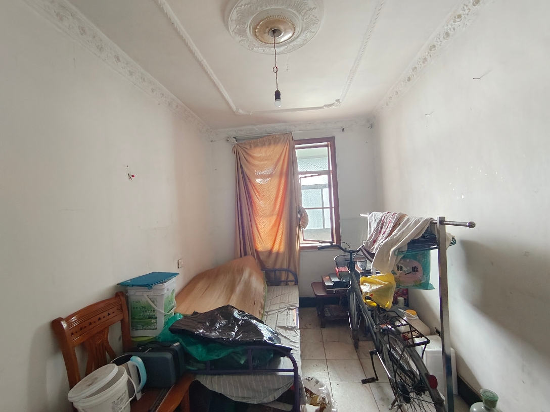 出售谢四小综合楼2层养老好房_4