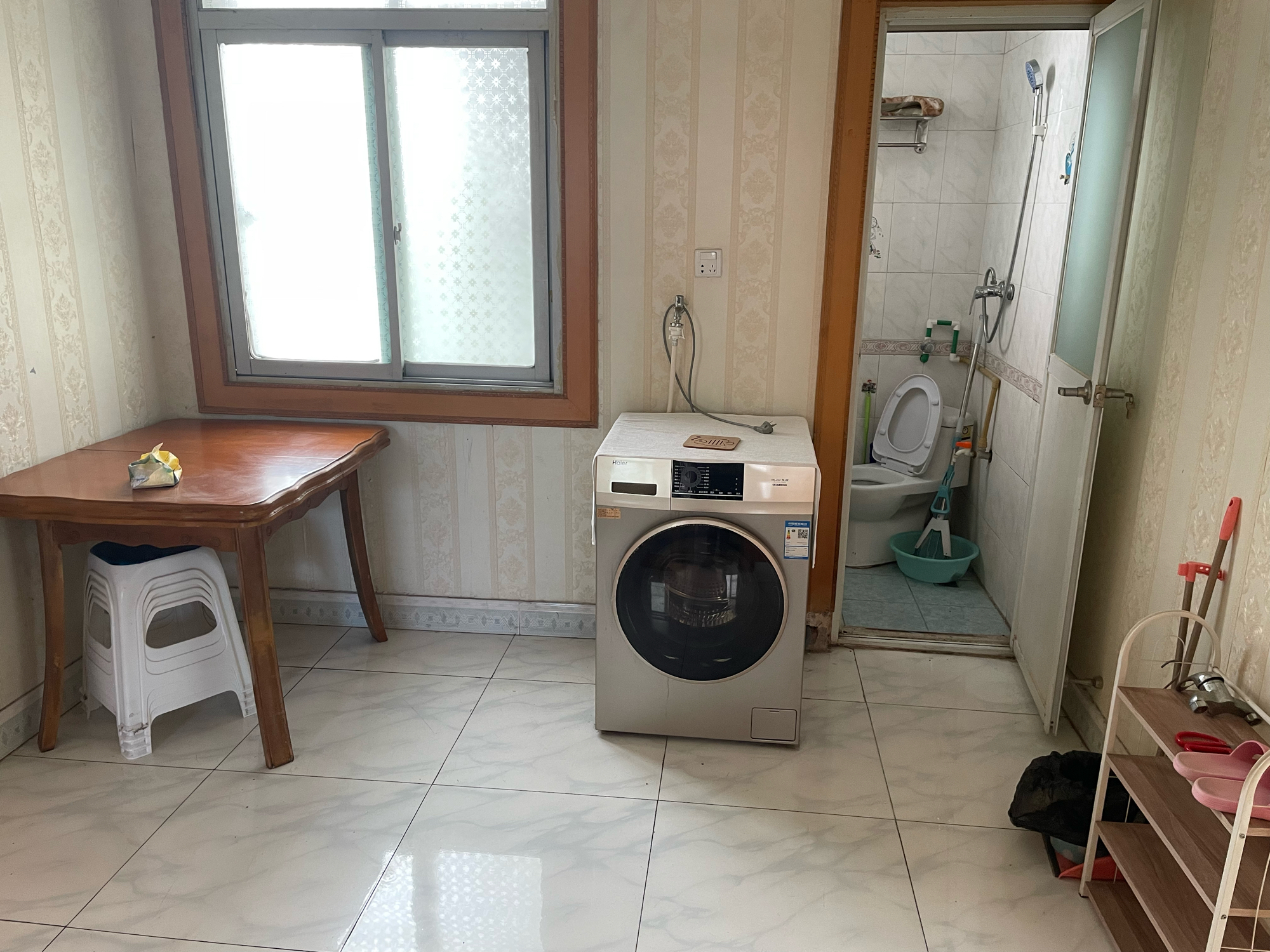 铁路东村 普通两室 诚心出租看房方便_2