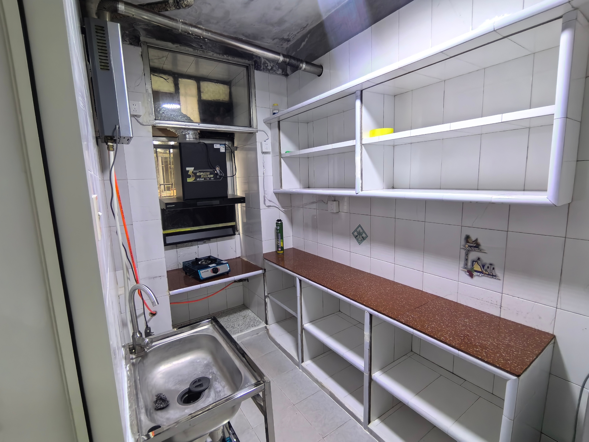 吉安小区 一楼带院子40平米 有一间自建房 简装 家电齐全 _5