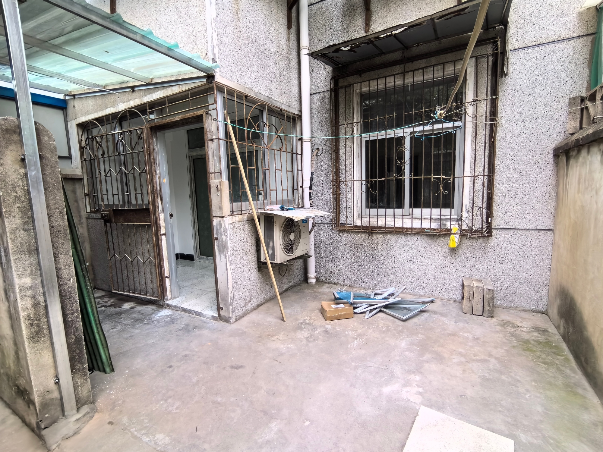 吉安小区 一楼带院子40平米 有一间自建房 简装 家电齐全 _10