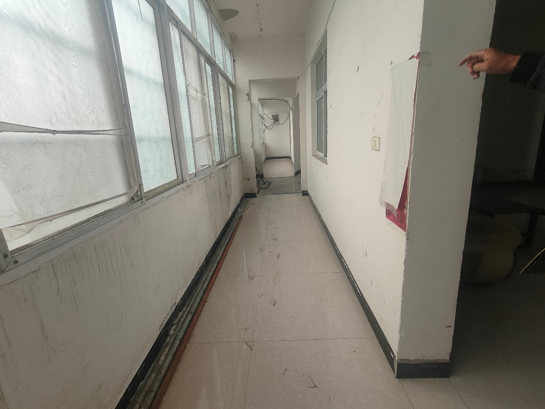 转塘自建房家电齐全_3