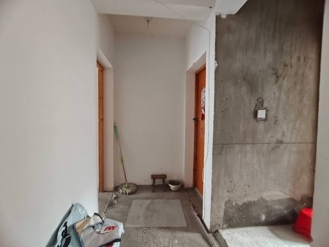 新城区 宾阳豪庭 三室二厅二卫 简单 装修出售_10