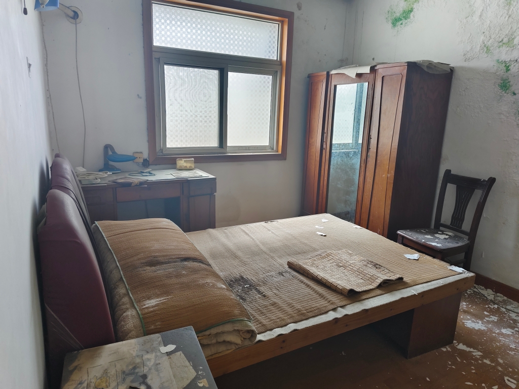 纸厂西苑 81平 南向三室一卫 满两年 采光好 简装_5