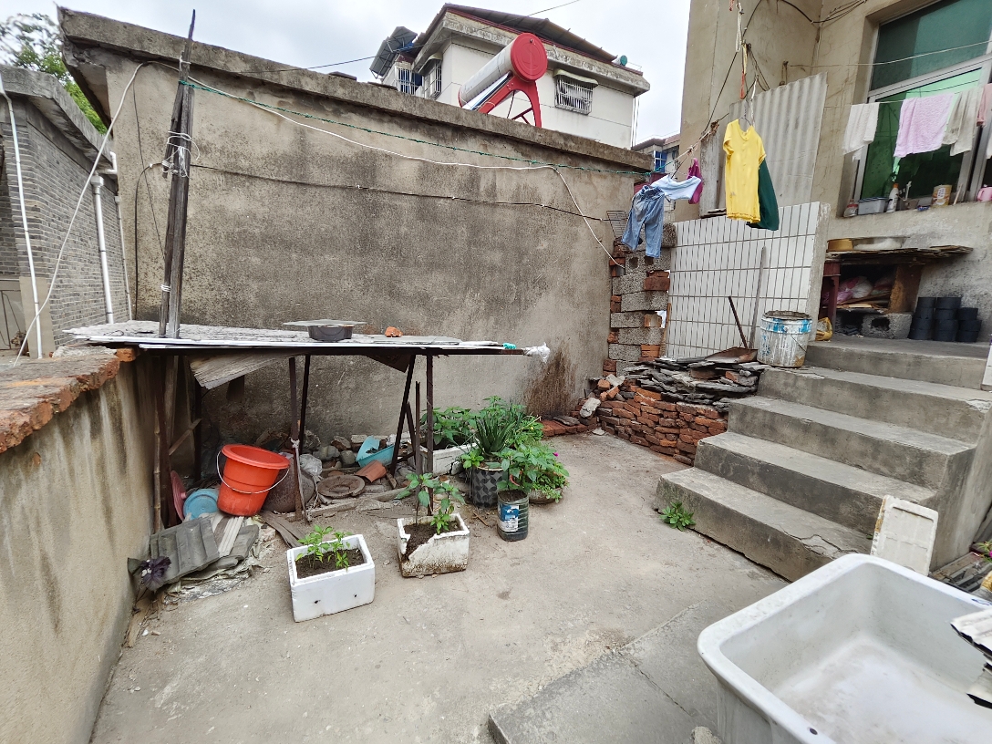 老城区一楼单宅私院_10