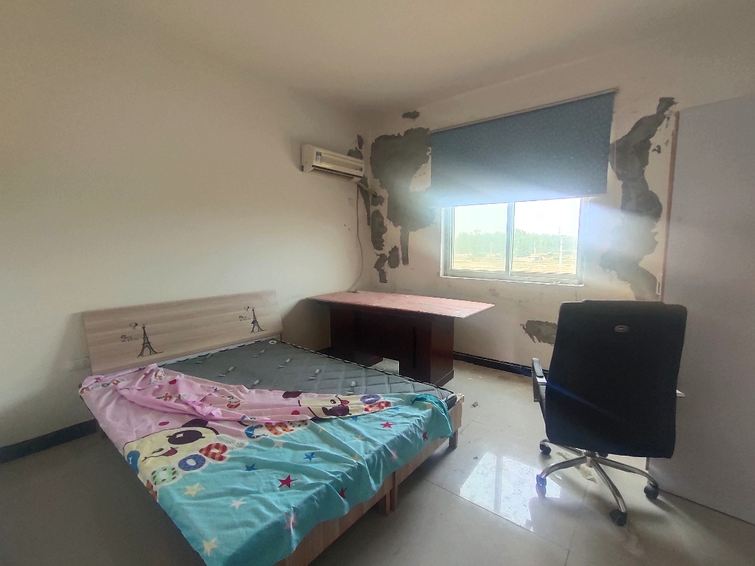 转塘自建房机关幼儿园旁往里面去三楼两室一厅对外出租_2