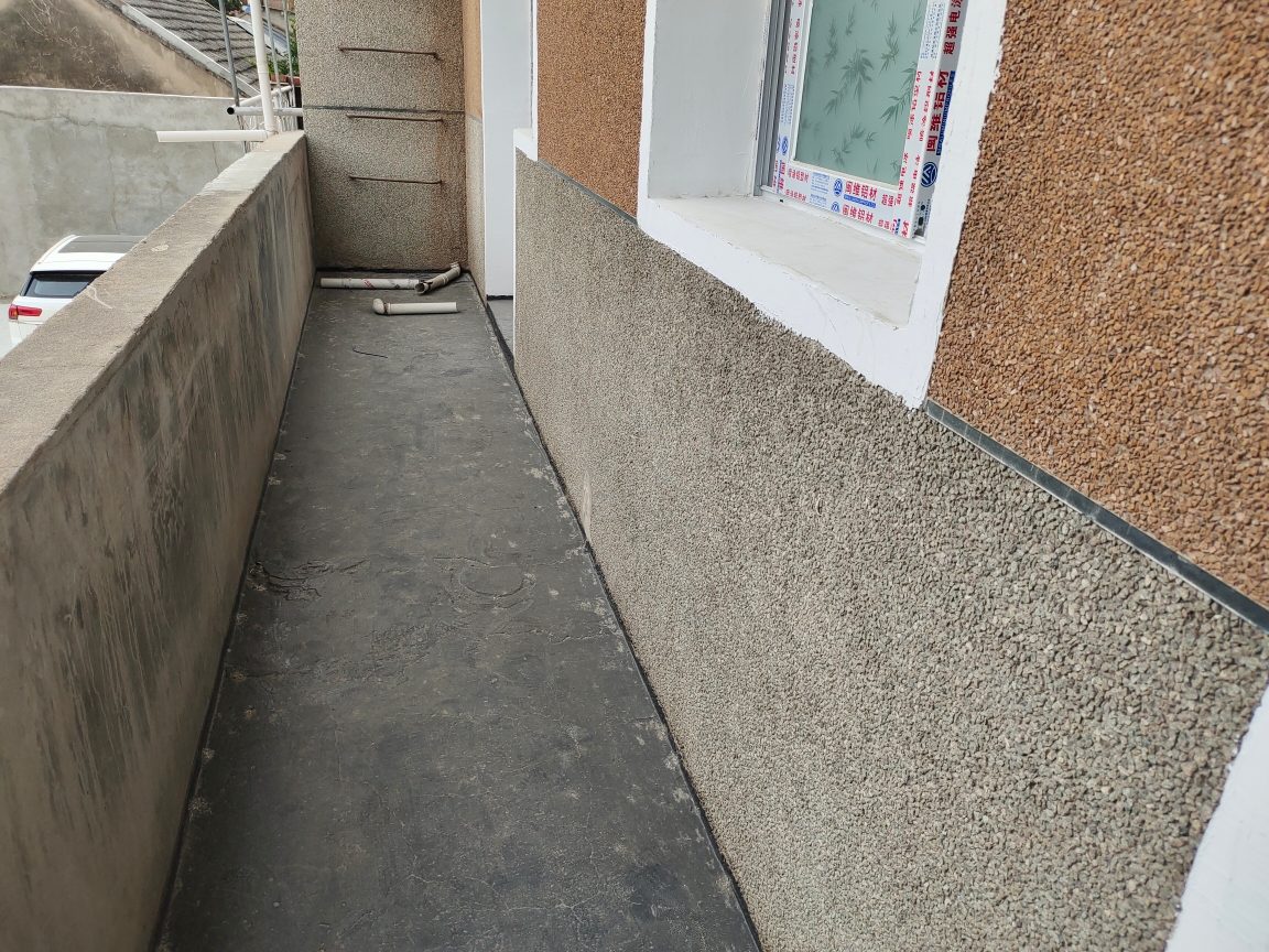 北梁家拐一楼带院子上下四间精装修_4