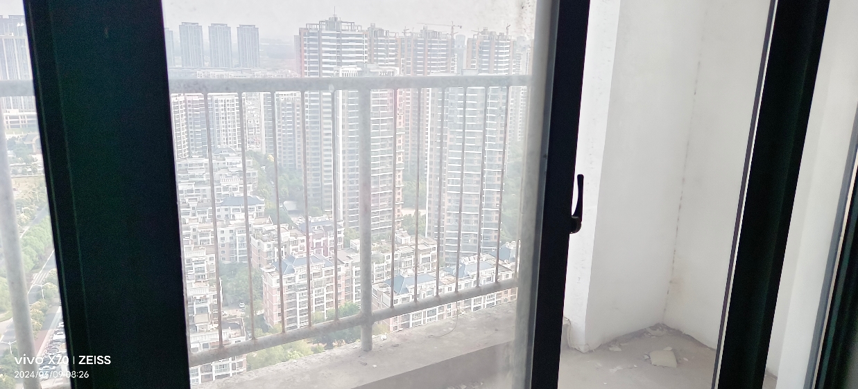 中环荣府毛坯公寓出售_26