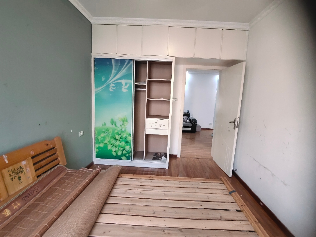 锦绣东苑 89平 东向两室两厅 交通便利 简装出租_4