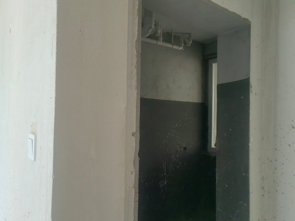 四宜新雅居毛坯三室出售_11