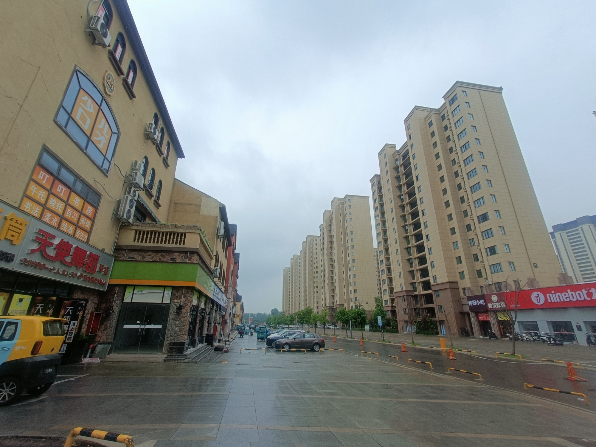中央美域 68平临街旺铺 南向简装 优质地段人流密集_19