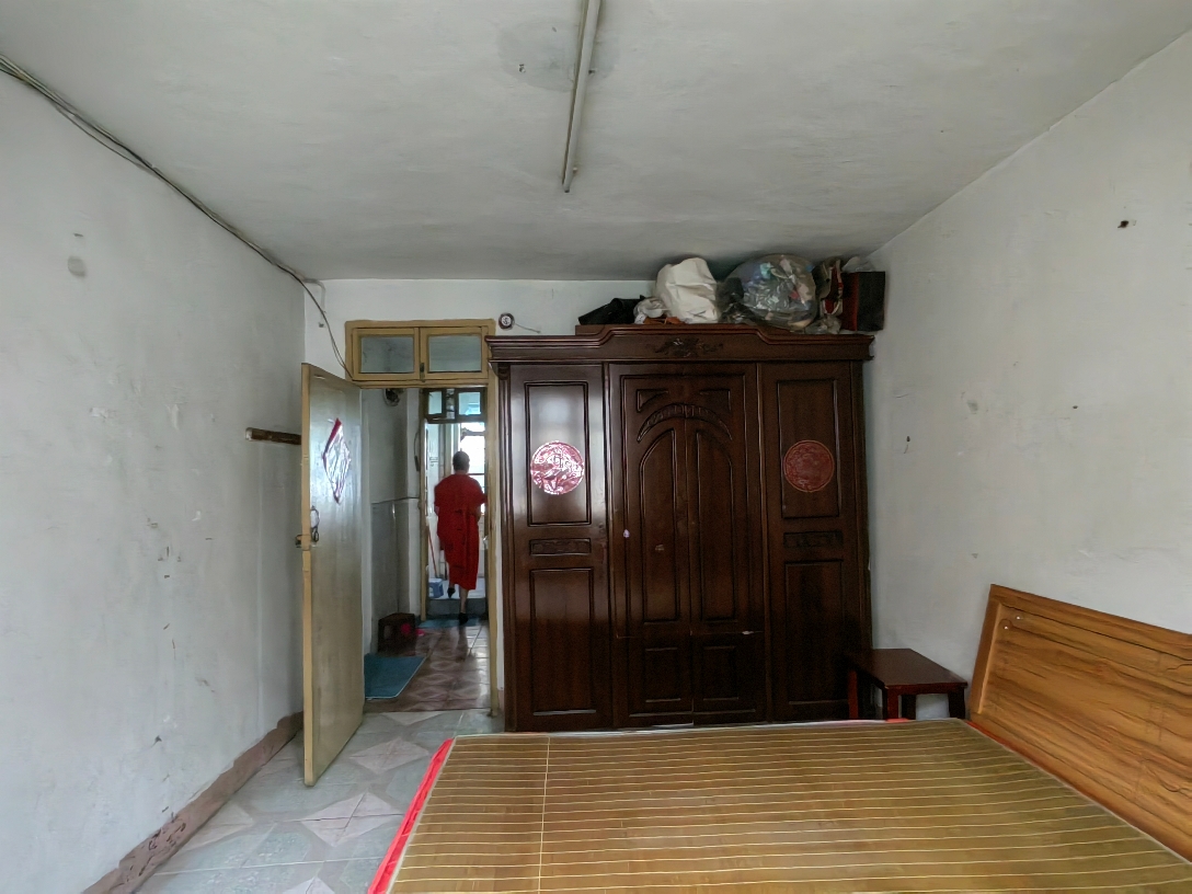 文明小区三角花园 78平 两室一厅 交通便利 配套齐全 普装出租_4