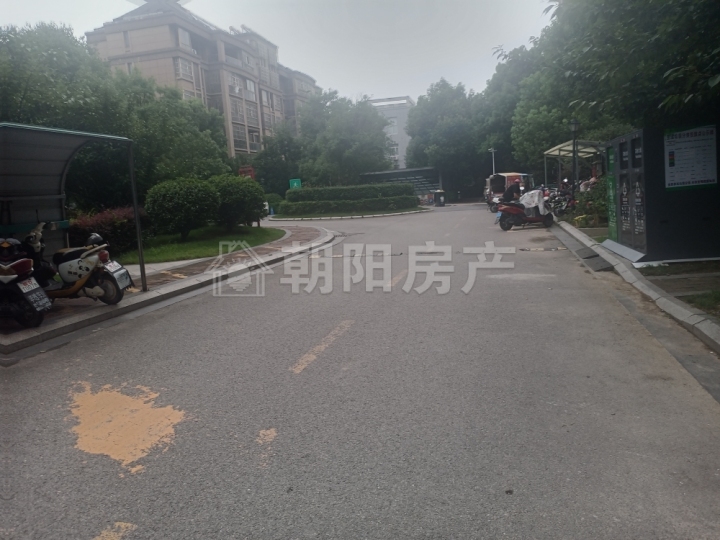 学区房  精装修拎包入住两室一厅_6