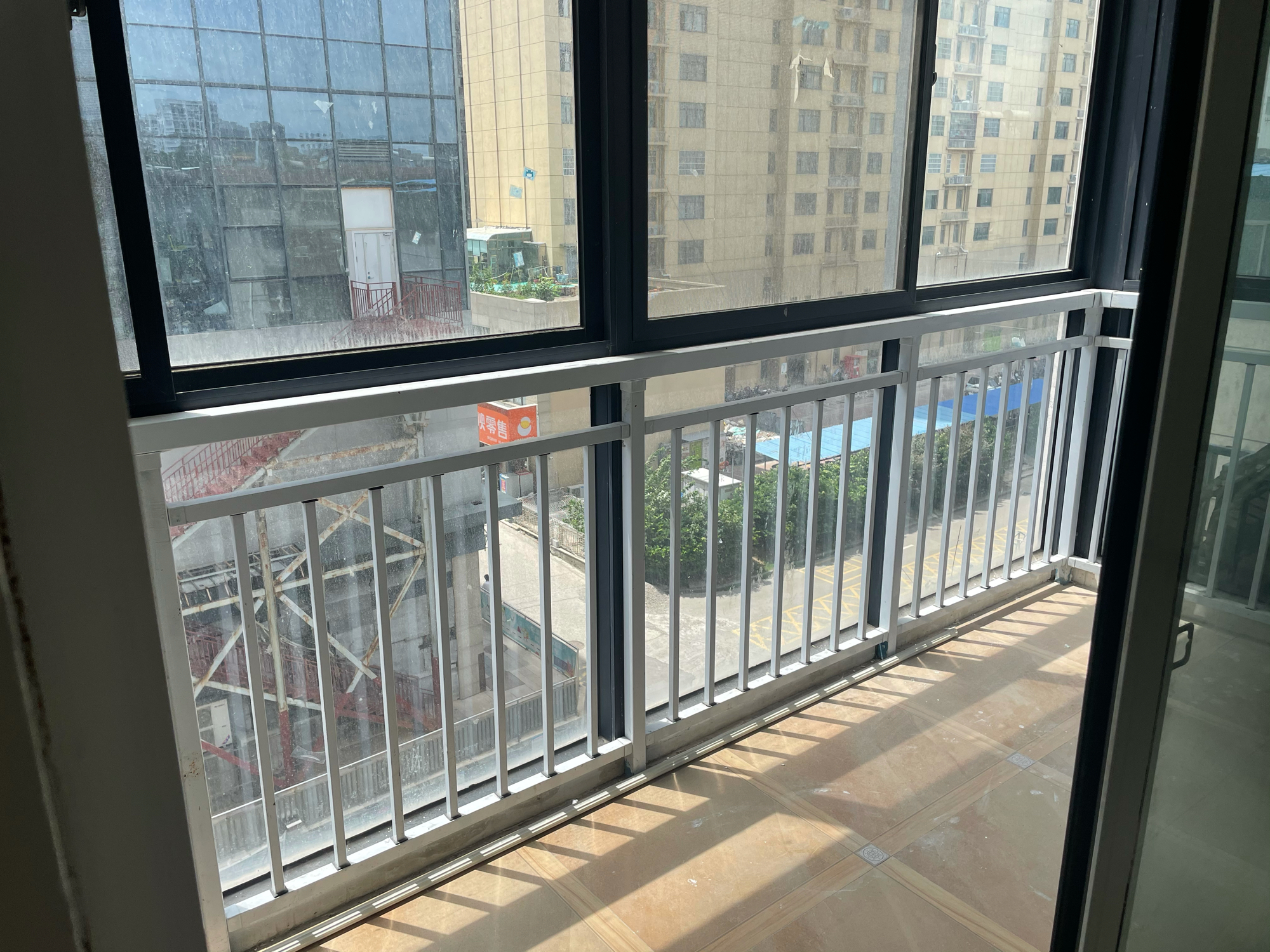 师院家属楼二室二厅中等装修对外出租_7