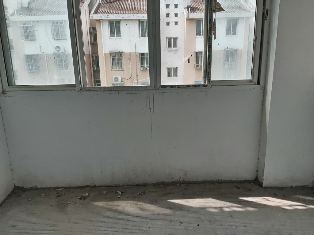出售新家园毛坯，两室一厅，谢二小新校区分校_5