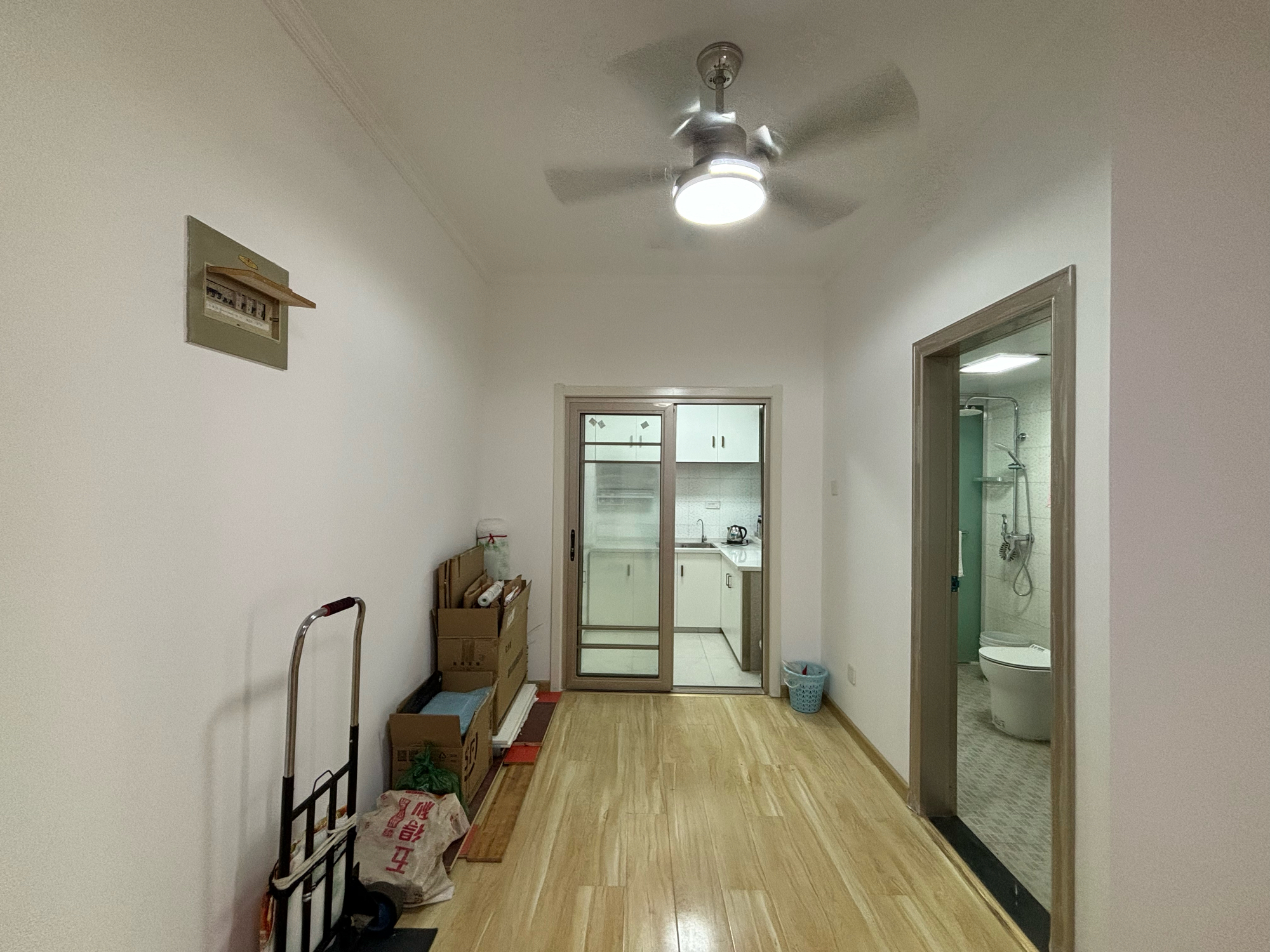 财富中心 精装修 两室两厅 拎包入住_17
