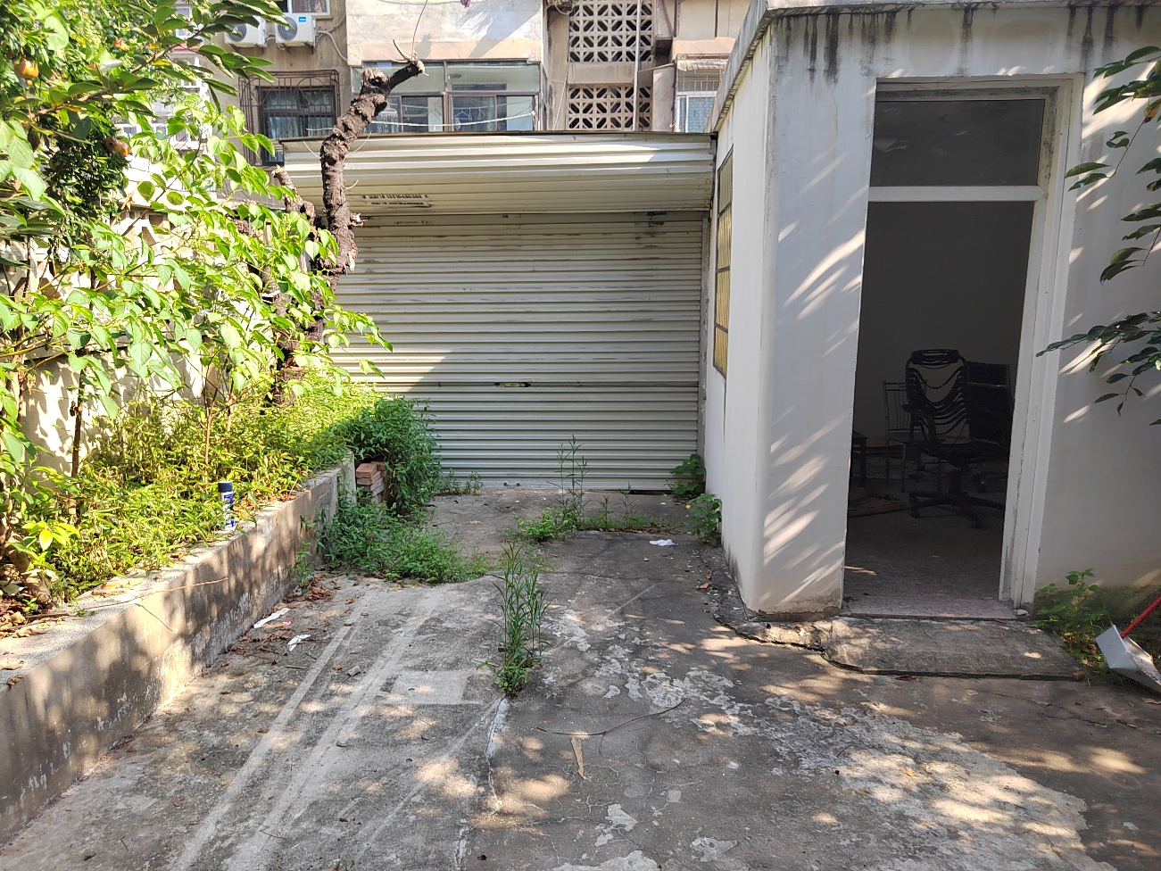 淮师附小实验中学洞山工行家属楼一楼含前后60平方大院子及自建房三房精装出售_16