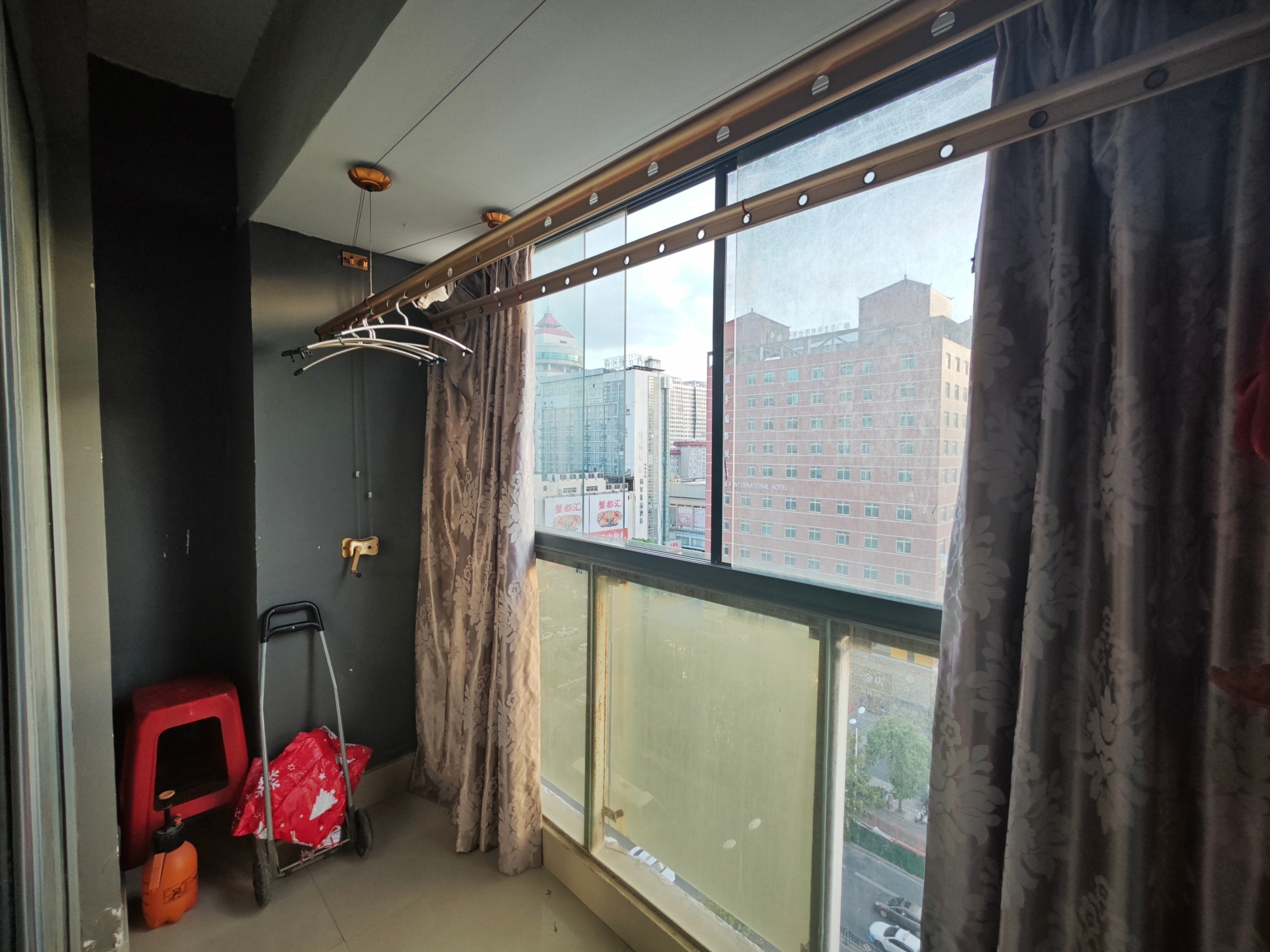 龙湖路一号 87平精装两室 交通便利 拎包入住_7