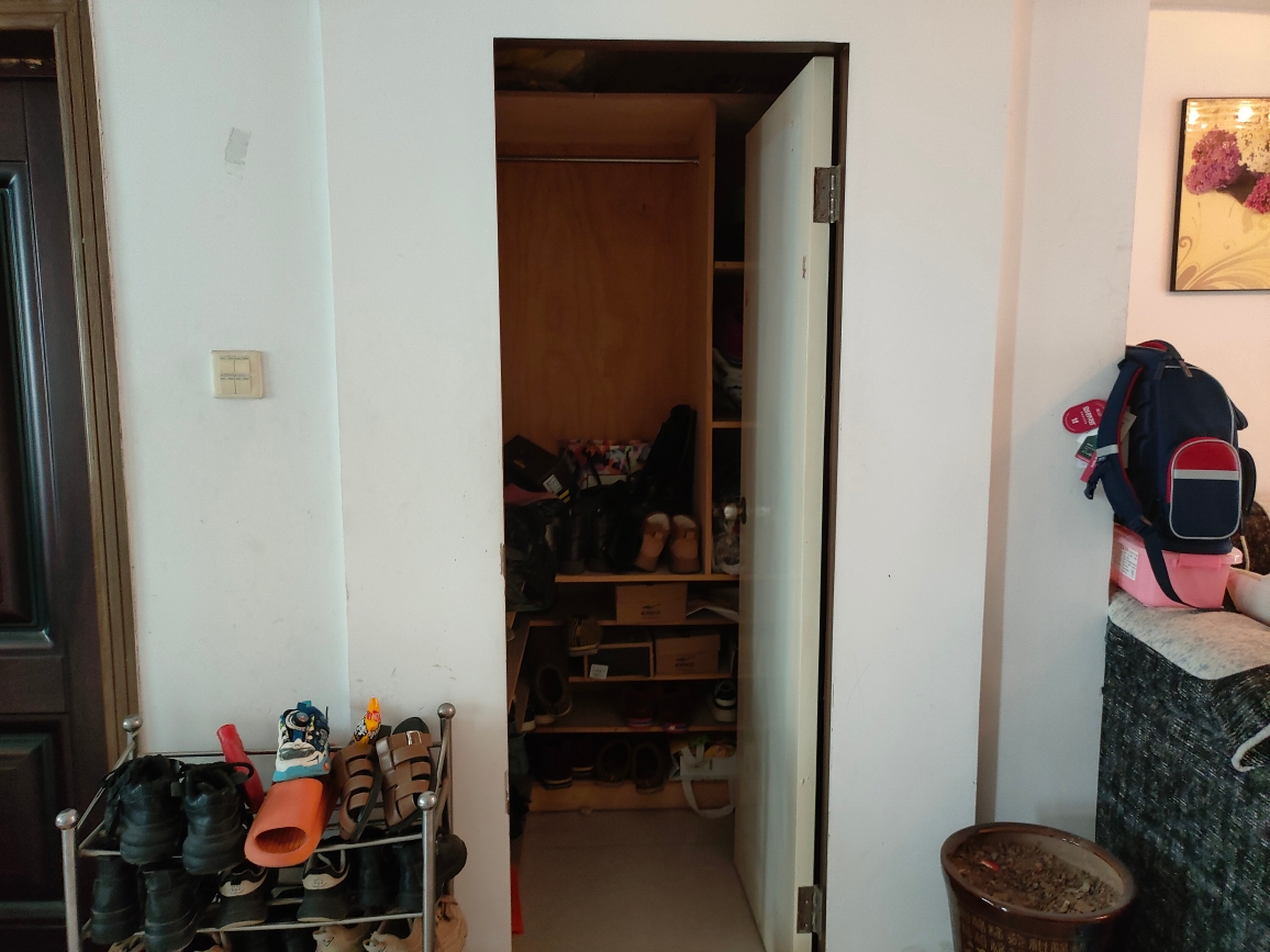 现代花园三室两厅一厨一卫一阳台_11