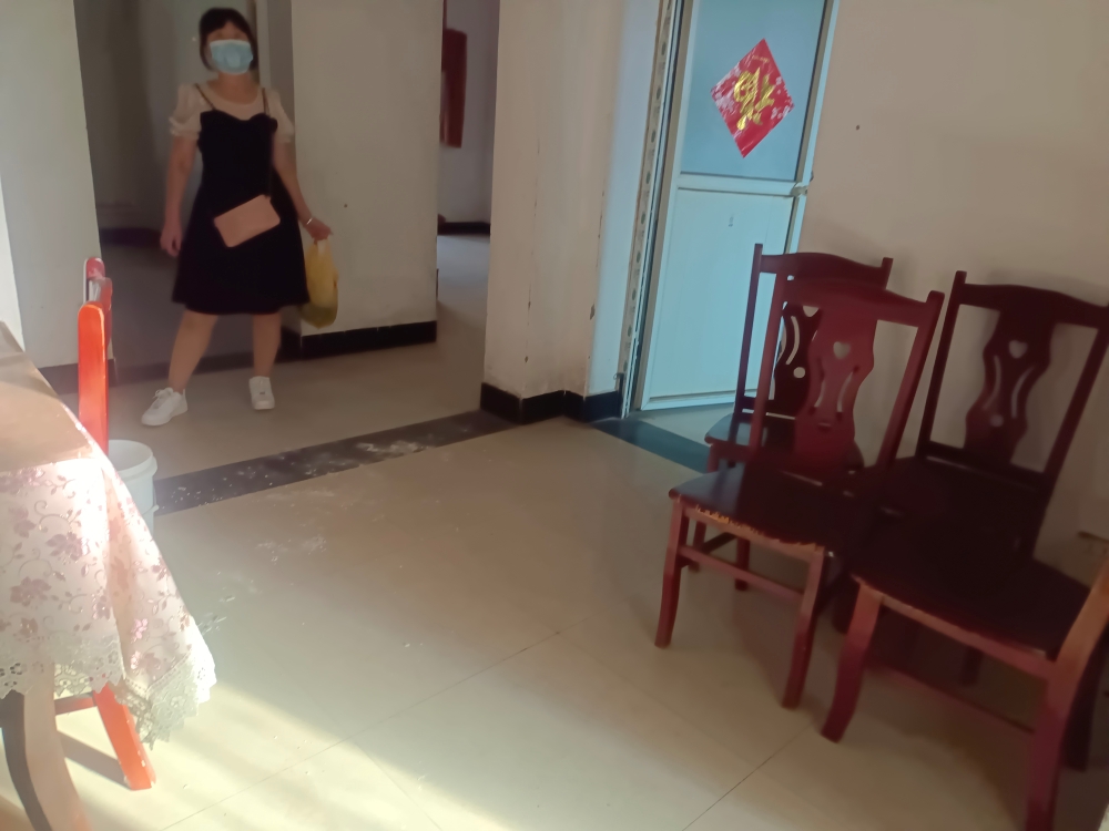 军民小区交通方便环境不错_6