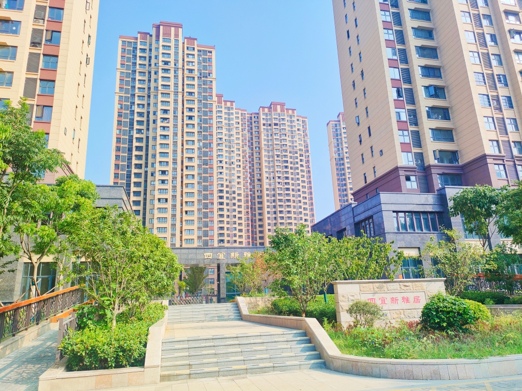 吾悦旁四宜新雅居精装婚房基本未住三室两厅直观舜耕山诚心出售_10