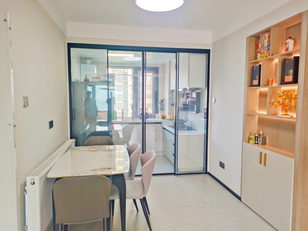 吾悦旁四宜新雅居精装婚房基本未住三室两厅直观舜耕山诚心出售_4