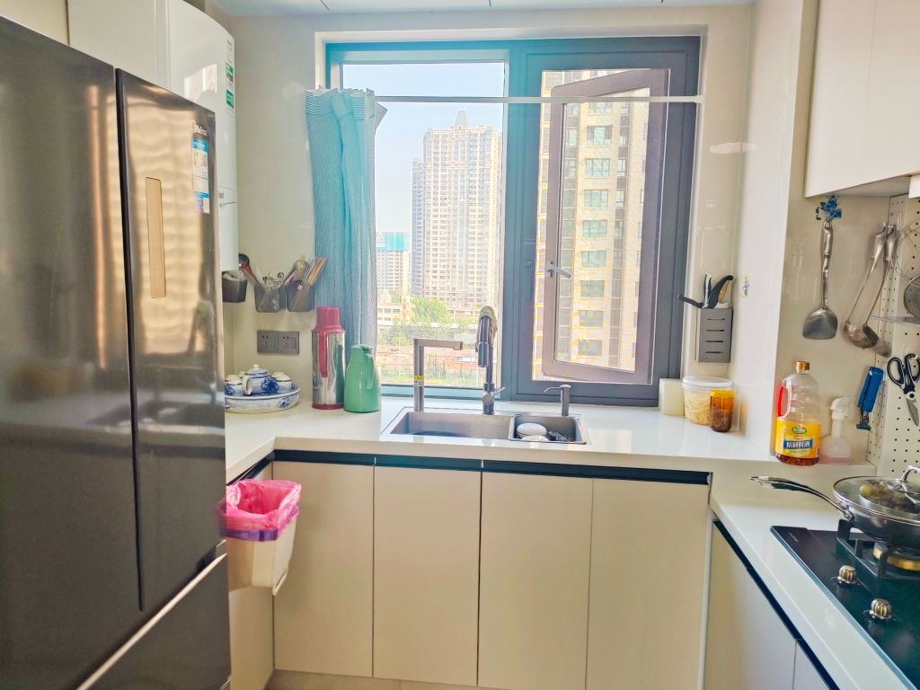 吾悦旁四宜新雅居精装婚房基本未住三室两厅直观舜耕山诚心出售_12