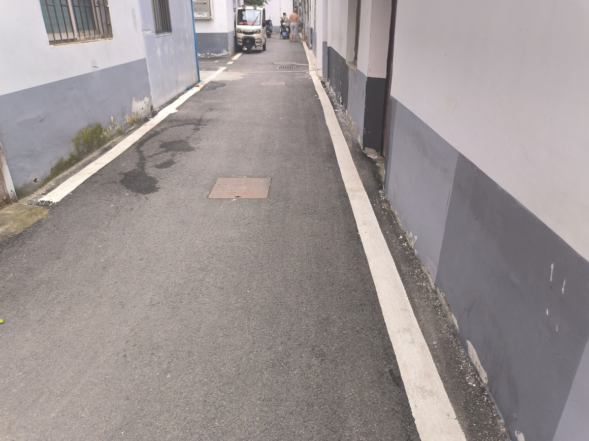 酒厂家属楼两室简装出售_7