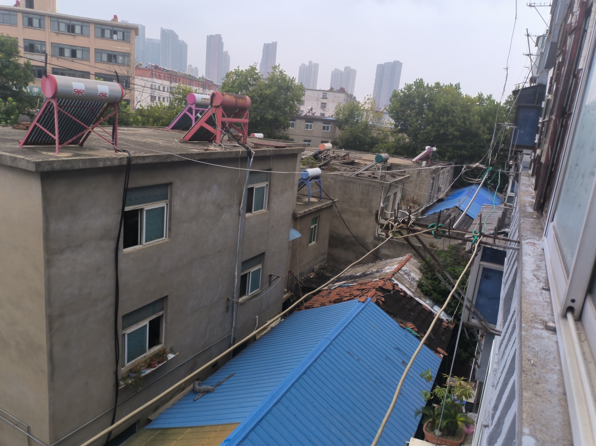 酒厂家属楼两室简装出售_11