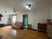 胜利小区 95平 三室两厅 交通便利配套齐全 简装好房