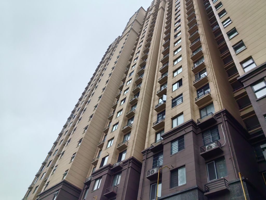 四宜新雅居毛坯边户3室两厅吾悦旁边_15