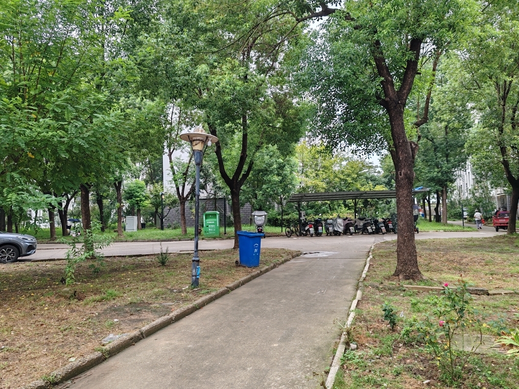 范圩小区78平米两室一厅毛坯有证急售_11