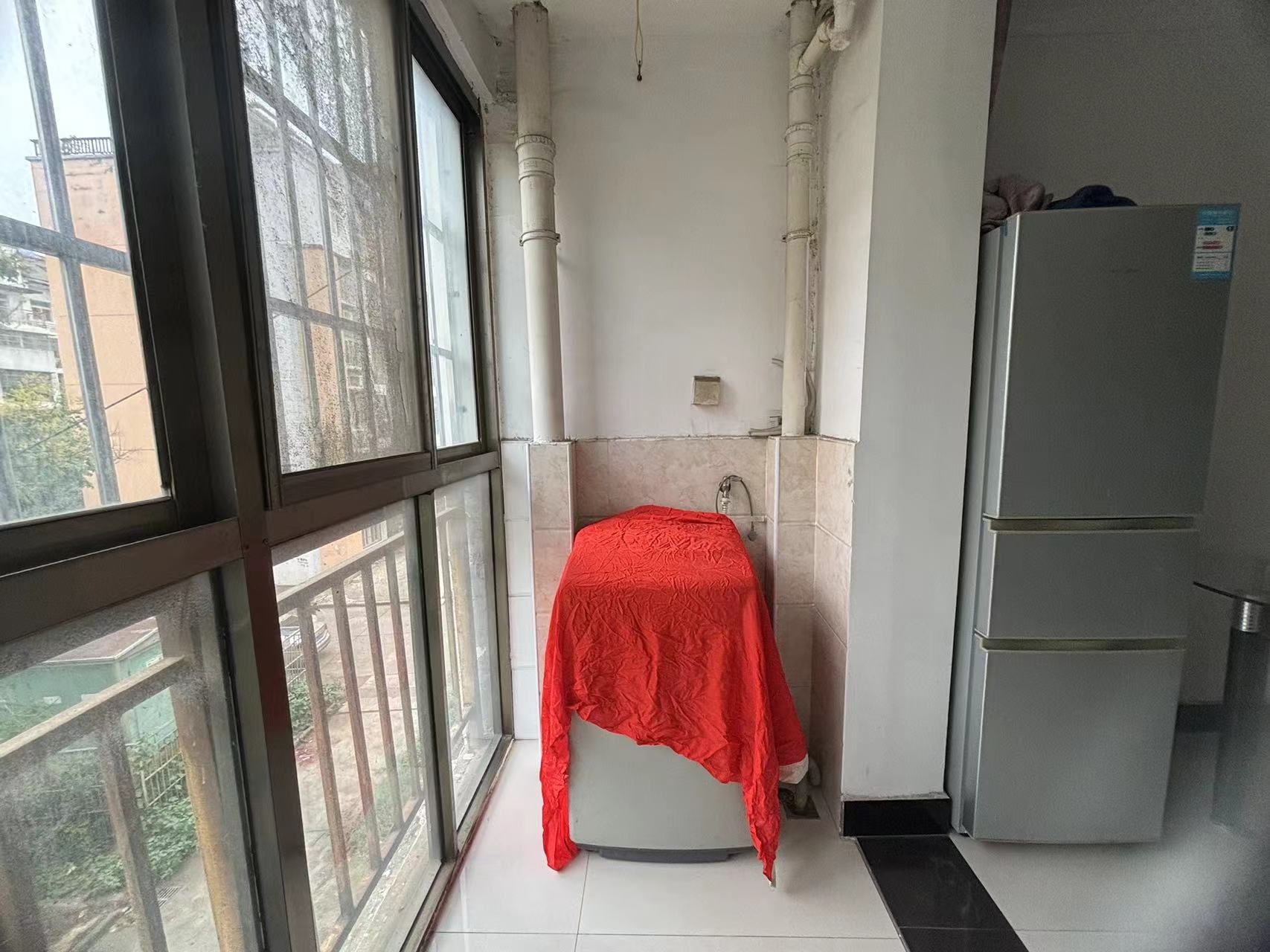 祥苑三室两厅简装出租_5