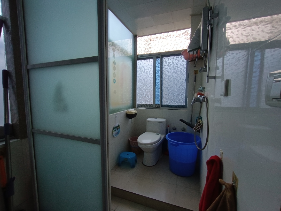 舜耕四区 多层3层 三室两厅 交通生活便利_7
