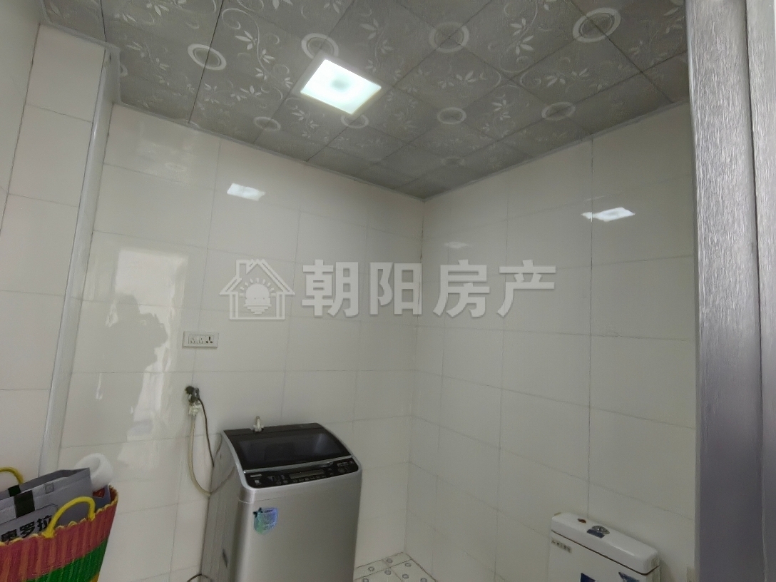 新袁庄A区2室2厅精装房出售_6