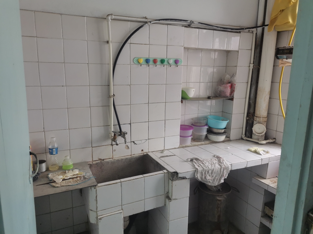 电化 新村  2室1厅  简装  诚心出租_4