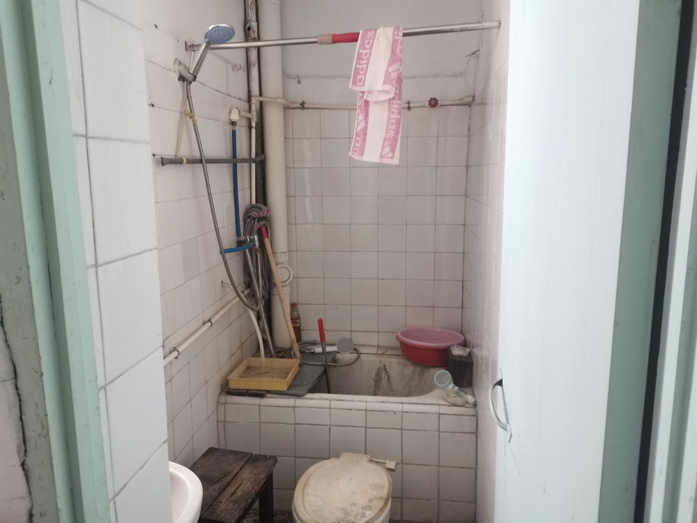 电化 新村  2室1厅  简装  诚心出租_6