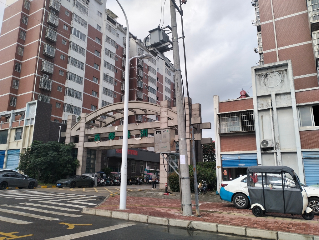 西都绿洲 93平 两室两厅 学区房 简装出租 采光好_12