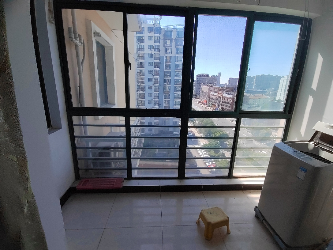 广场景苑 精装两室一厅_8