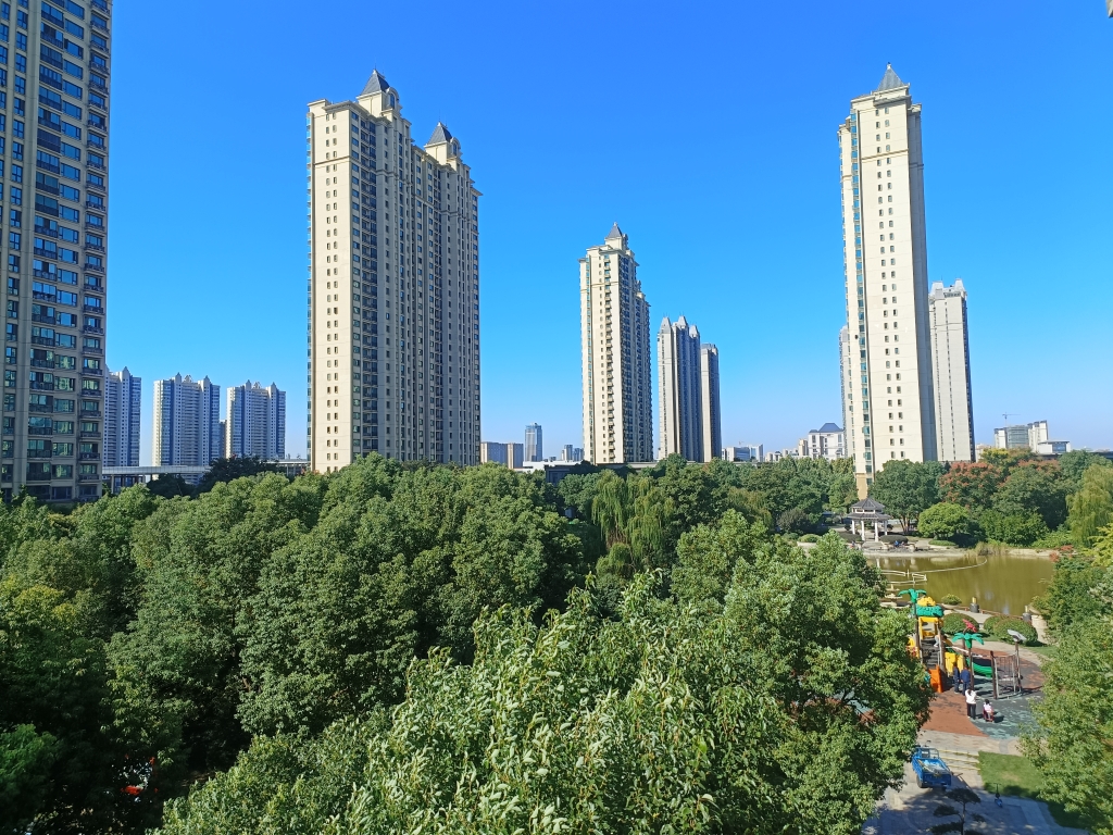 恒大绿洲精装两室两厅配套齐全拎包入住 看房方便_11