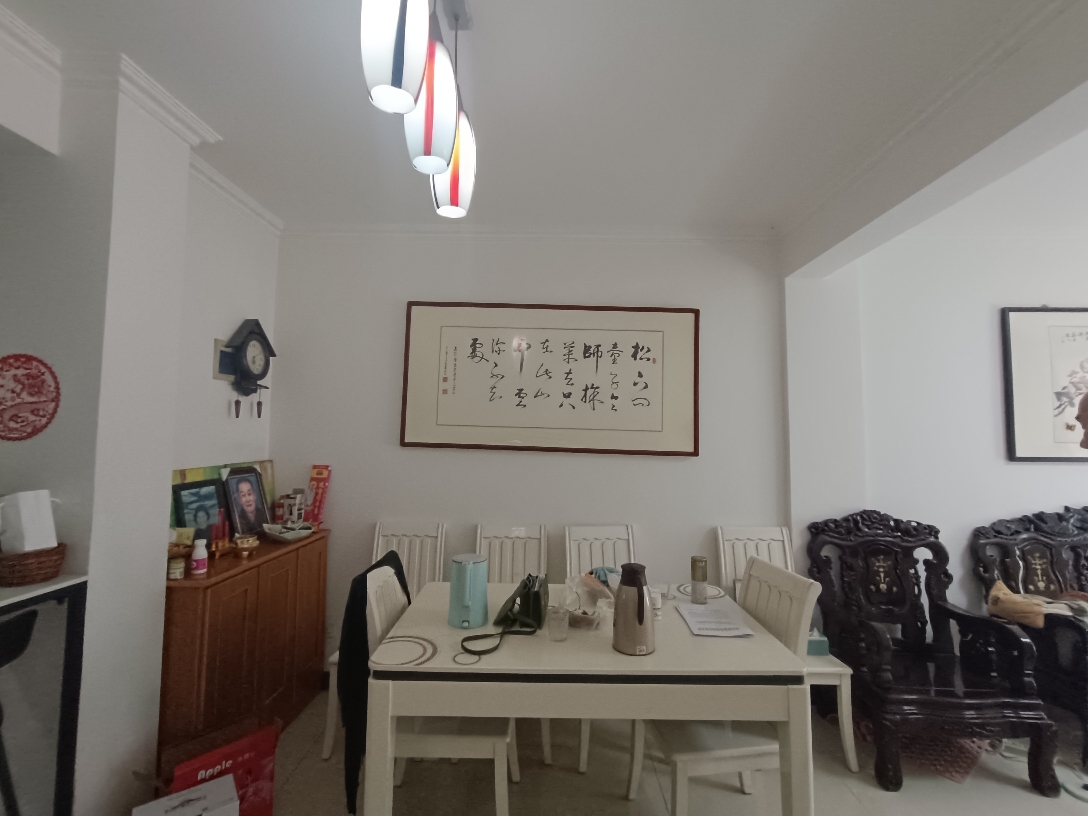 衡安花苑，3是2厅，简装出售。_8