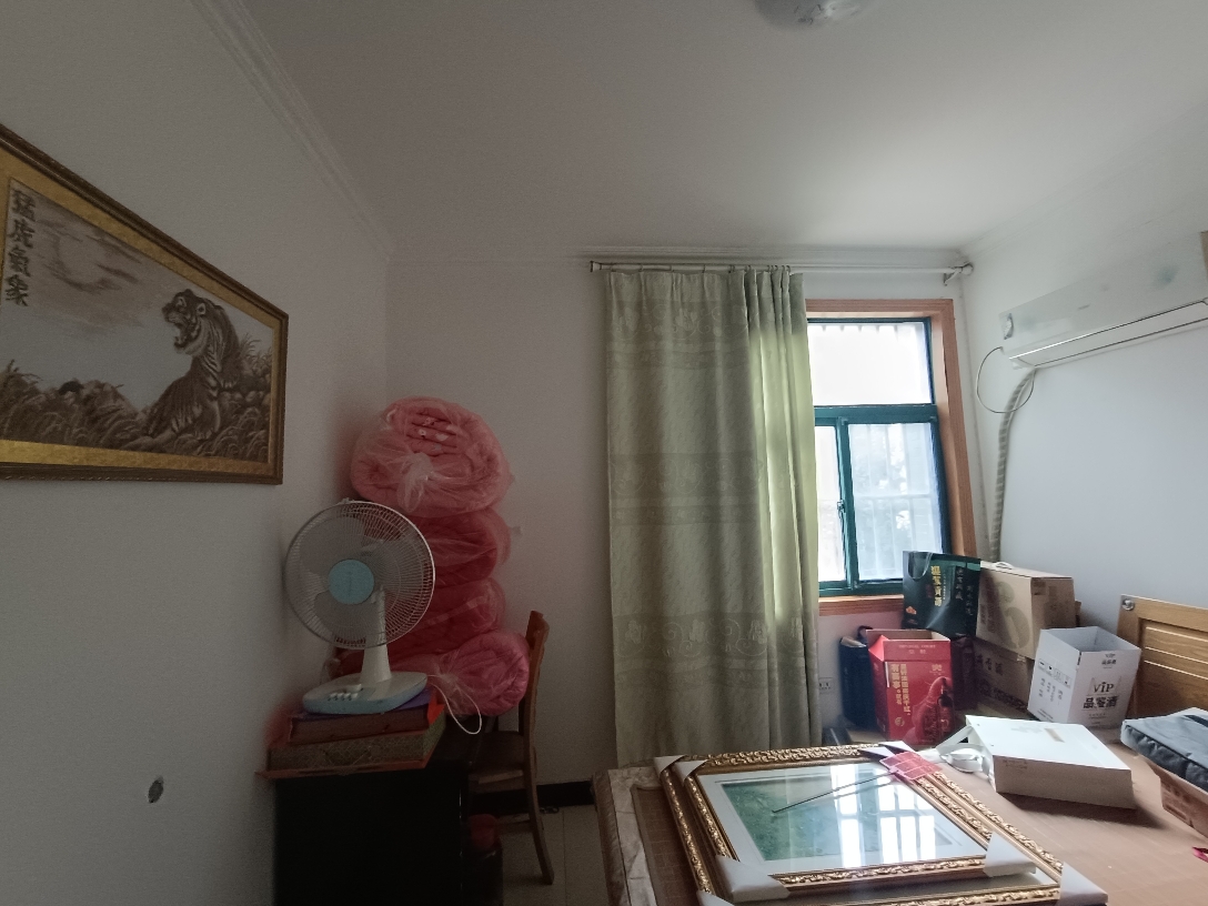 衡安花苑，3是2厅，简装出售。_3