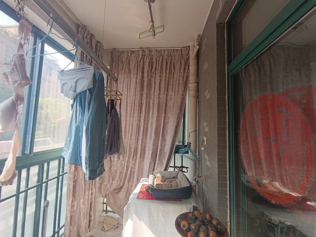 衡安花苑，3是2厅，简装出售。_6
