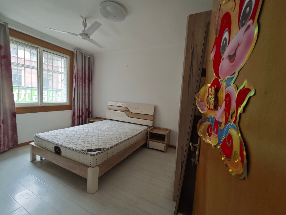 洞二小本部学区房 广场小区 精装两室两厅 多层2楼 出售_4